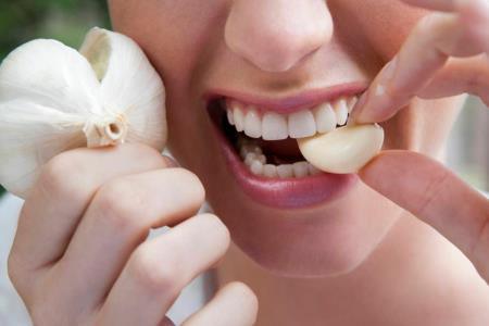 Warum sollten Sie Ihren eigenen Knoblauch anbauen und den chinesischen vermeiden?